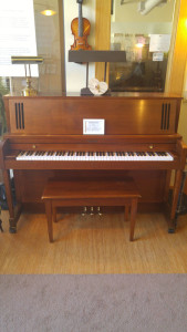 Baldwin Upright