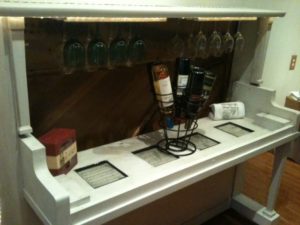 Shabby Chic Piano Bar